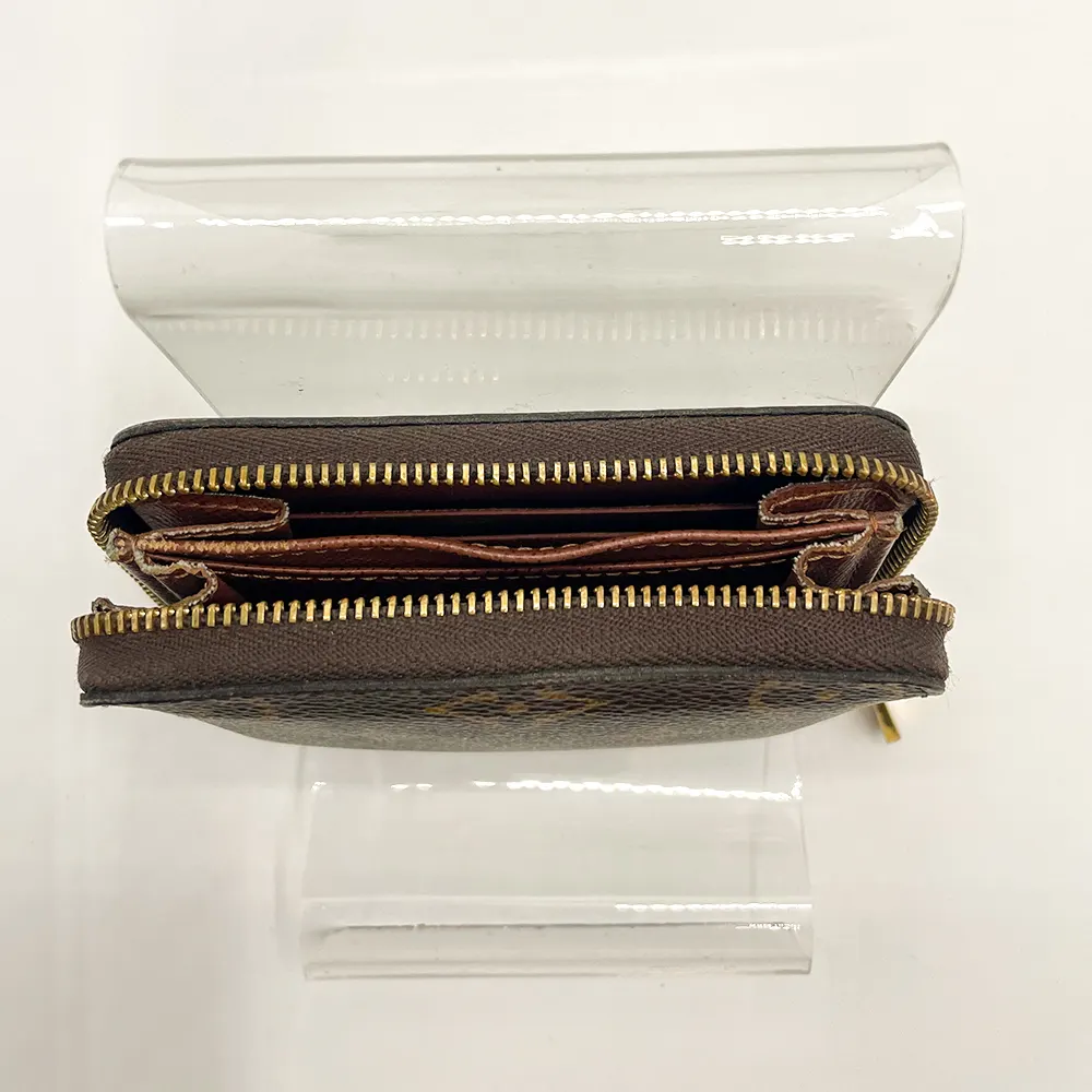 LOUIS VUITTON小銭入れ修理前の画像