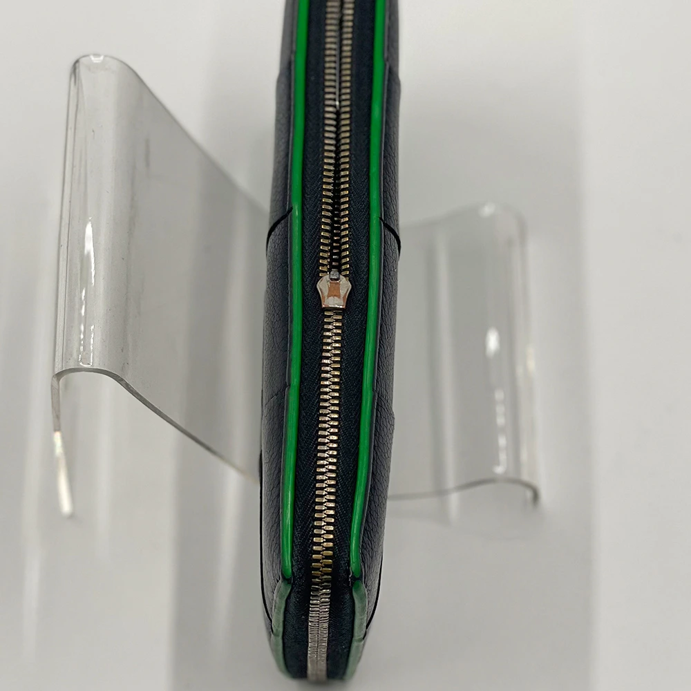 BOTTEGA VENETA財布ファスナースライダー修理前の全体画像