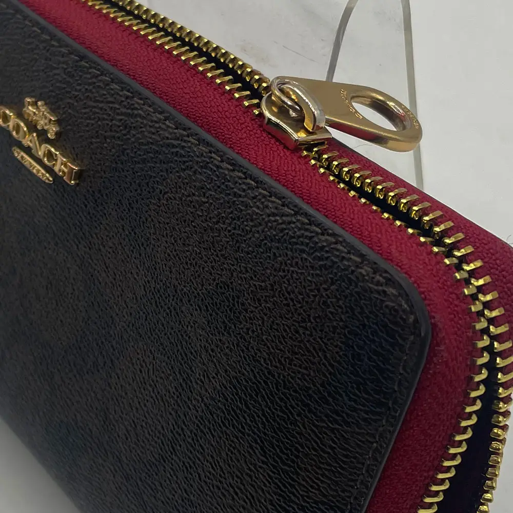 COACH財布修理前の画像