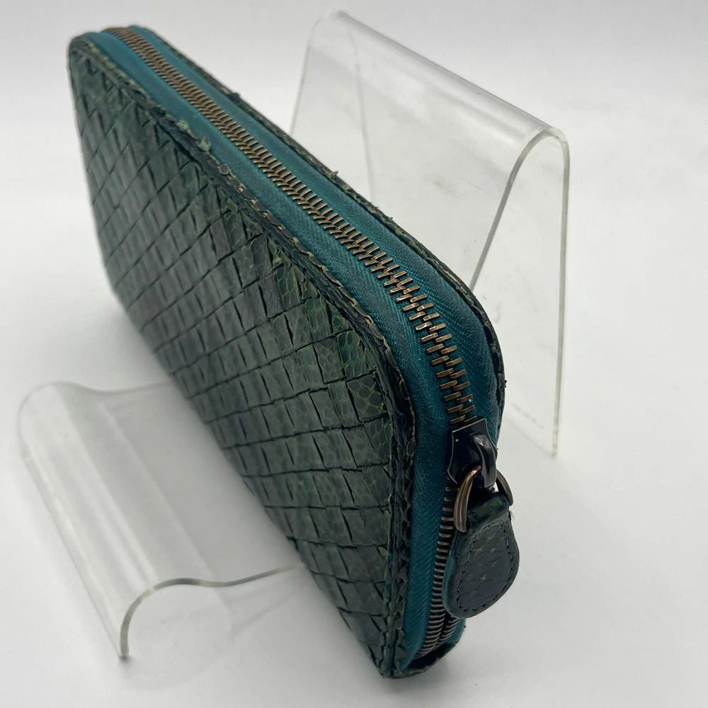 BOTTEGA VENETA財布ファスナースライダー修理後の全体画像
