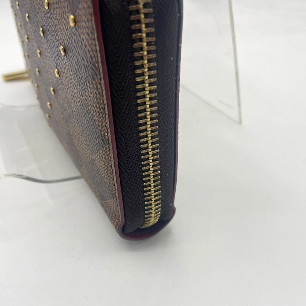 LOUIS VUITTON財布ファスナースライダー修理後の拡大画像