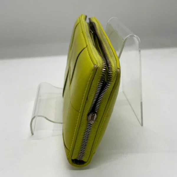 BOTTEGA VENETA財布ファスナースライダー修理前の拡大画像